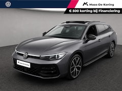 Volkswagen Passat Variant - 1.5eHybrid 200kW/272PK R-Line Black Style · Panoramadak · Leder · Trekhaak · 360°Camera ·