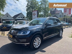 Volkswagen Touareg - 3.0 TDI R-LINE 262PK / SCHUIFDAK / LEDER / NAVI / DYNAUDIO / CAMERA / ELEK. TREKHAAK / ADA