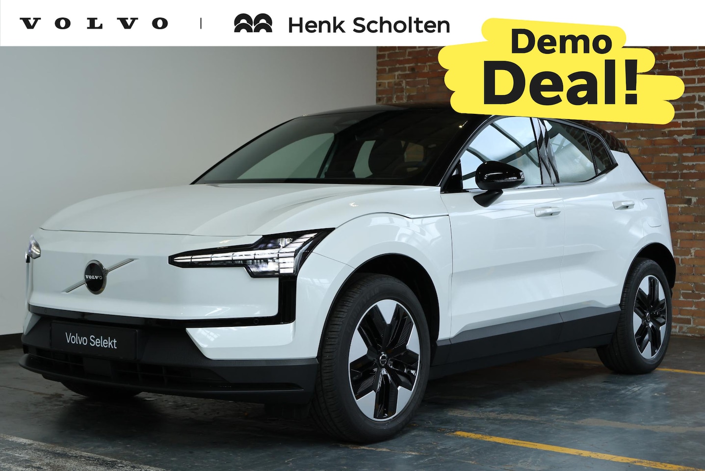 Volvo EX30 - Single Motor 50kWh Plus | DEMO DEAL | Stoel- en stuurwiel verwarming | Premium audio by Ha - AutoWereld.nl