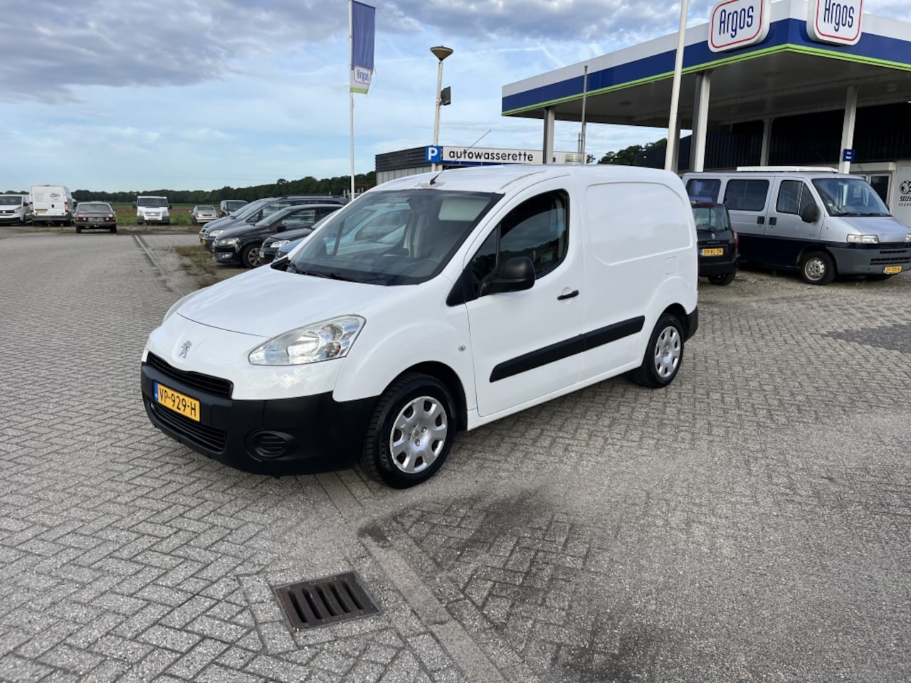 Peugeot Partner - 120 1.6 HDI L1XR Pr+ - AutoWereld.nl