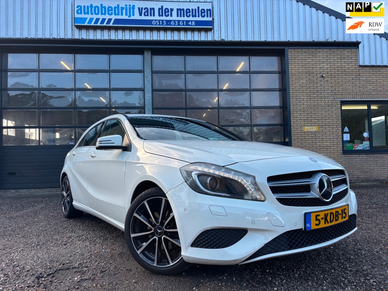 Mercedes-Benz A-klasse - 180 Ambition AMG PAKKET. NIEUWE MOTOR! - AutoWereld.nl