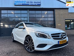 Mercedes-Benz A-klasse - 180 Ambition AMG PAKKET. NIEUWE MOTOR