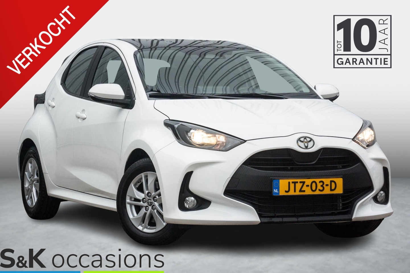 Toyota Yaris - 1.5 Hybrid 115 Comfort Black Edition - AutoWereld.nl