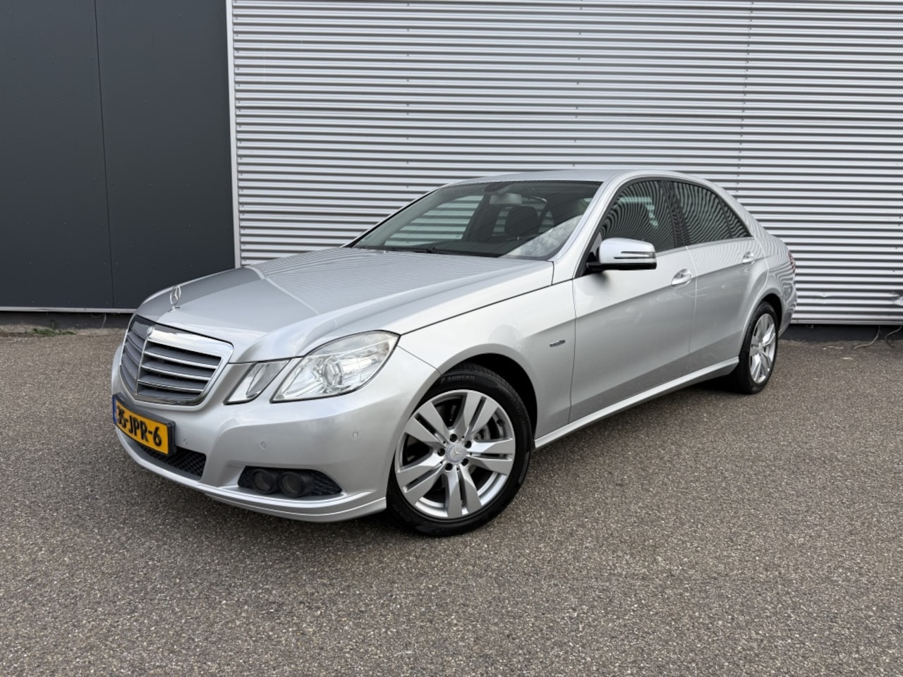 Mercedes-Benz E-klasse - 350 CGI Automaat NAP Harman Kardon Camera Trekhaak - AutoWereld.nl