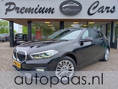 BMW 1-serie - 118i 141pk Executive Edition|automaat|carplay|cruise|clima