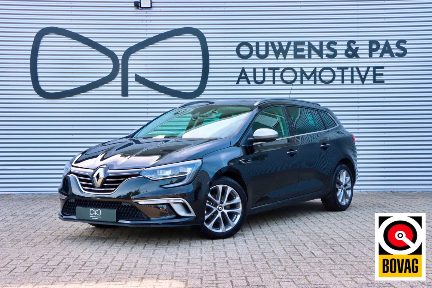 Renault Mégane Estate - 1.2 TCe GT-Line | NAVIGATIE | CARPLAY | STOELVERW. - AutoWereld.nl