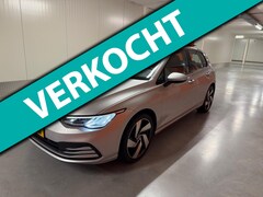 Volkswagen Golf - 1.5 TSI Style | PANO | PDC | Sfeerverlichting | Stoel en stuurverwarming