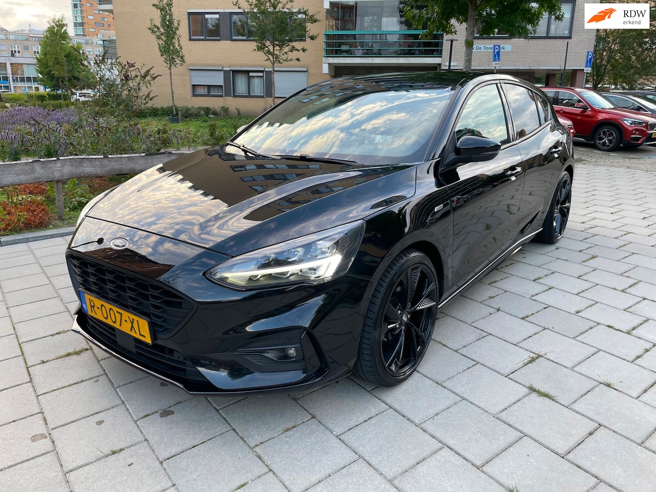 Ford Focus - 1.0 EcoBoost | ST Line | X Business | HUD | Vol opties - AutoWereld.nl