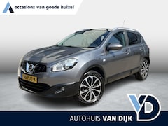 Nissan Qashqai - 2.0 Connect Edition Trekhaak / Panoramadak / navi / netjes onderhouden / winterset