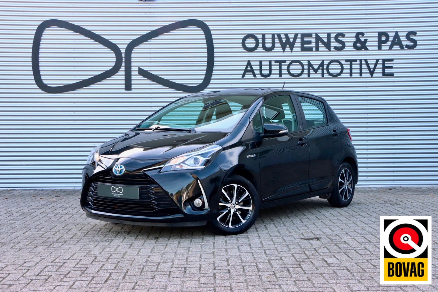 Toyota Yaris - 1.5 Hybrid Aspiration |1E EIGENAAR | NAVIGATIE | STOELVERW. | AIRCO - AutoWereld.nl