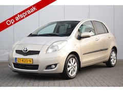 Toyota Yaris - 1.3 VVTi Executive GERESERVEERD