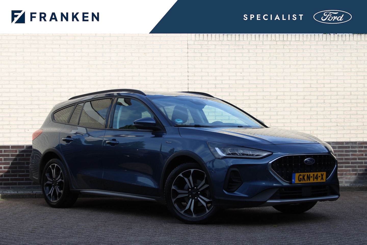 Ford Focus Wagon - 1.0 EcoBoost Hybrid Active X | Leder! | Adaptieve cruise | Trekhaak | Camera | BLIS - AutoWereld.nl