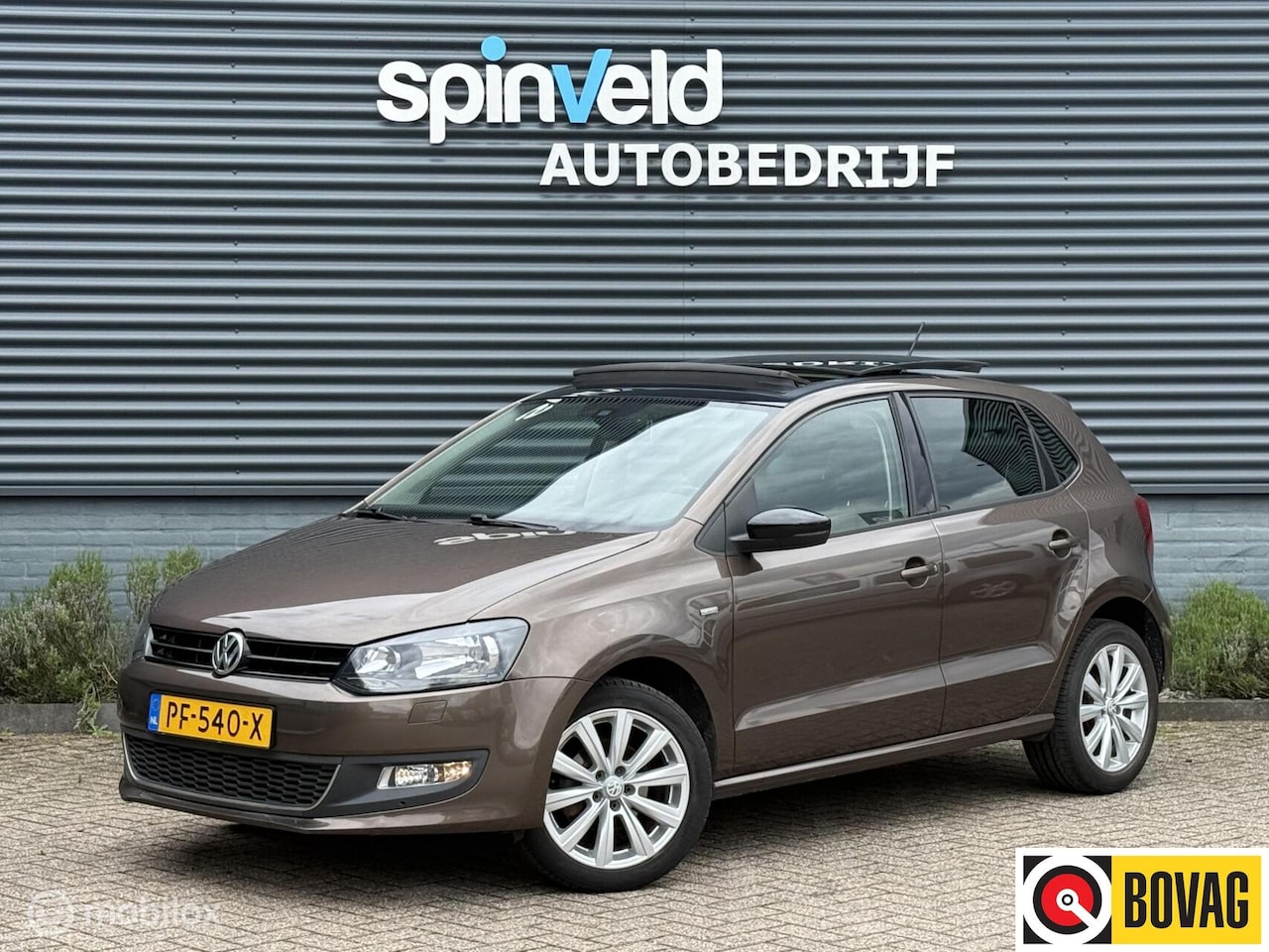 Volkswagen Polo - 1.2 Easyline - Pano - Pdc - Multimedia - - AutoWereld.nl