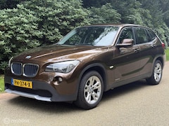 BMW X1 - sDrive18i Executive Trekhaak Cruise Clima Goed Onderh
