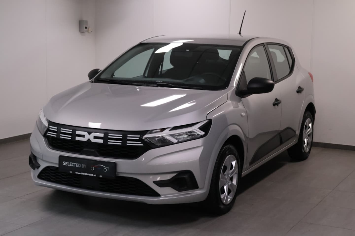 Dacia Sandero - 1.0 TCe E-G Essential - AutoWereld.nl