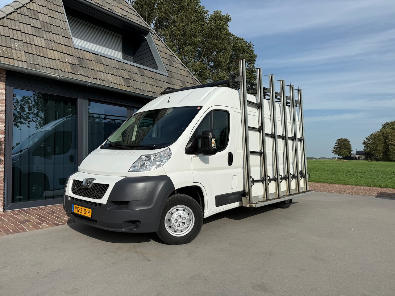 Peugeot Boxer - 335 2.2 Glaswagen HDI L2H2 - AutoWereld.nl