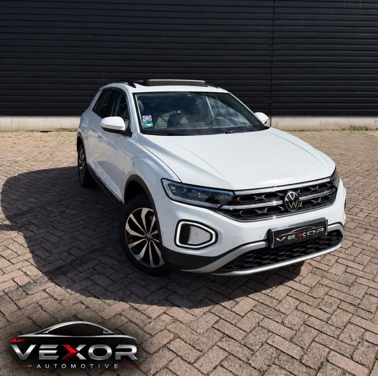 Volkswagen T-Roc - 1.5 TSI R-Line 1.5 TSI R-Line - AutoWereld.nl