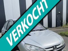 Peugeot 206 - 1.6-16V Gentry l Automaat l Dealeronderhouden