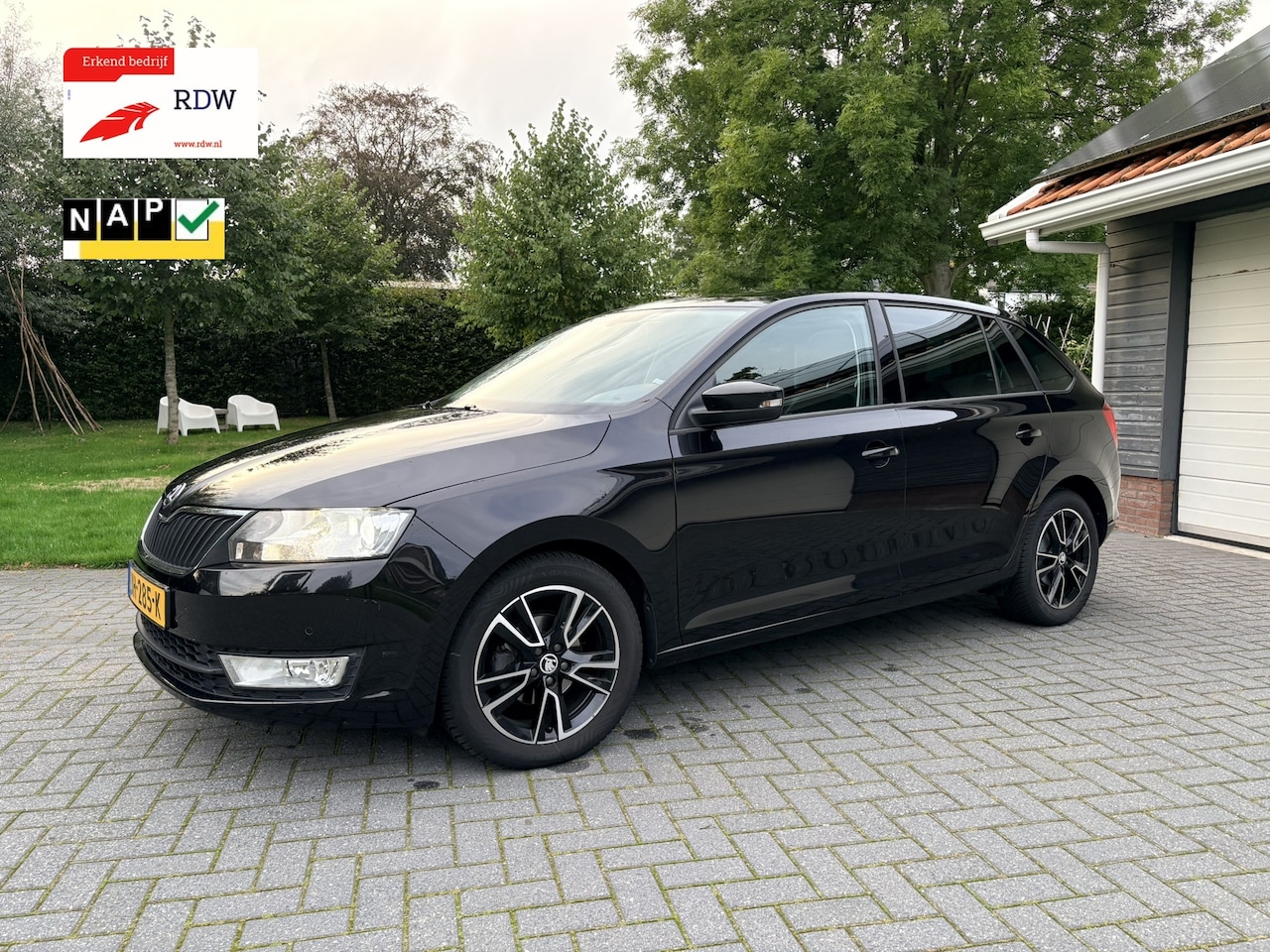 Skoda Rapid Spaceback - 1.2 TSI Greentech JOY Pano/Clima/Xenon/Trekhaak - AutoWereld.nl