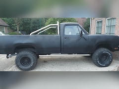 Dodge W200 - W200 4X4 pickup apk vrij wegenbelasting vrij