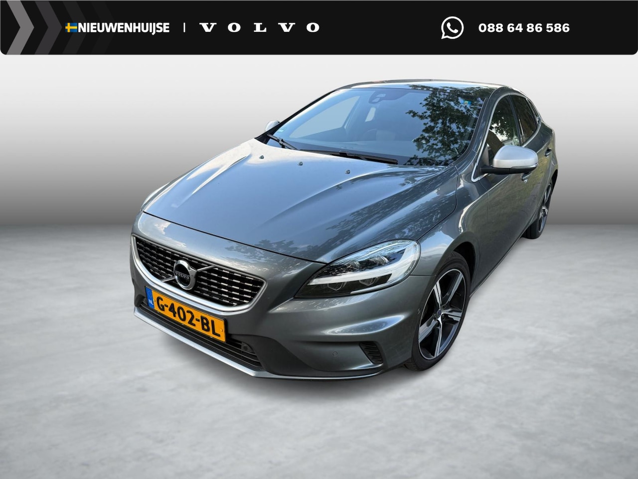 Volvo V40 - 1.5 T3 Polar+ Sport | R-Design | Trekhaak | Achteruitrijcamera | Parkeersensoren | Parkeer - AutoWereld.nl
