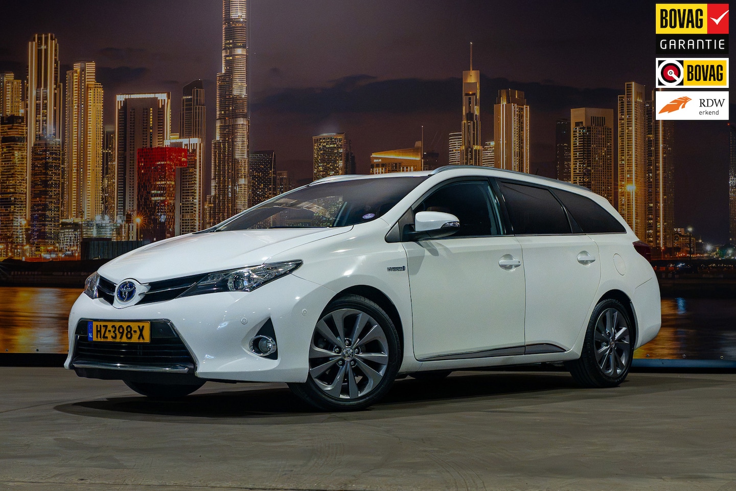 Toyota Auris Touring Sports - 1.8 Hybrid Aspiration 1.8 Hybrid Aspiration - AutoWereld.nl