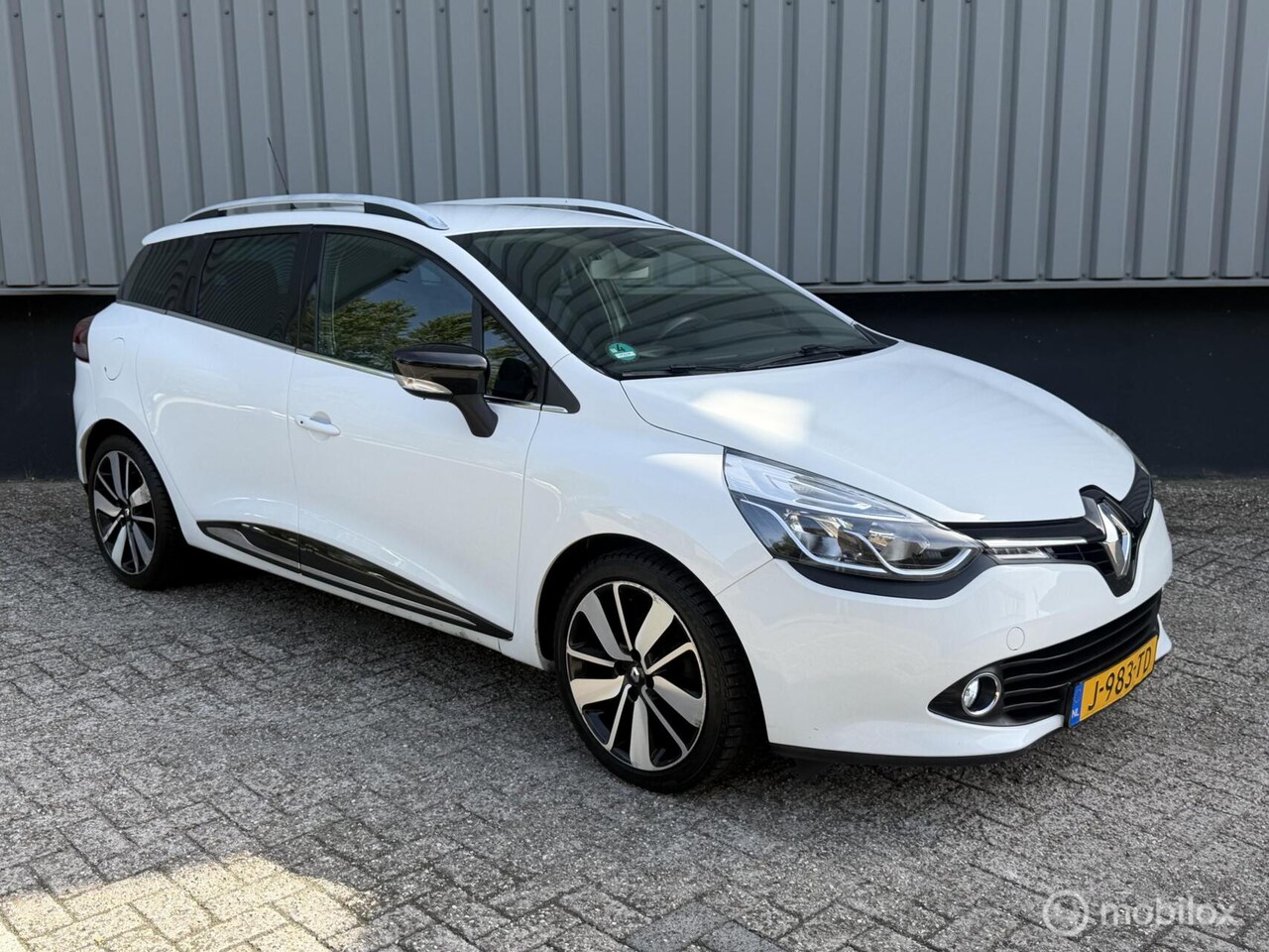 Renault Clio Estate - 0.9 TCe Authentique 0.9 TCe Authentique - AutoWereld.nl