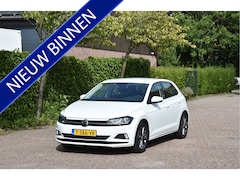 Volkswagen Polo - 1.0 MPI Navi PDC Carplay Comfortline business