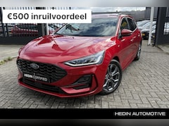 Ford Focus Wagon - 1.0 EcoBoost Hybrid ST Line | Winterpack | Sensoren voor en achter | All season | Fabrieks