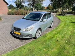 SEAT Ibiza - 1.4 Style Airco - Cruise control - Media - Elec. ramen - 5 deurs