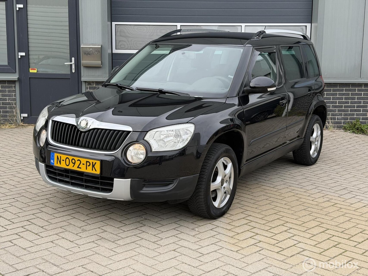 Skoda Yeti - 1.2 TSI Active Plus/ TREKHAAK/ AIRCO/ O. HISTORIE - AutoWereld.nl