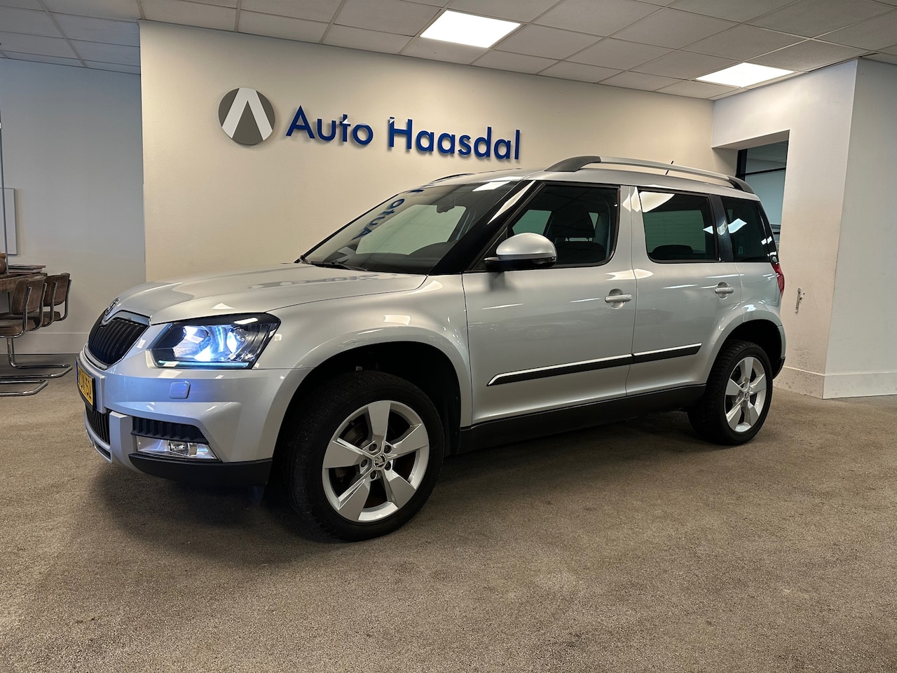 Skoda Yeti Outdoor - 1.4 TSI Greentech Elegance|2E EIG|NAP|TREKHAAK|VOL OPTIES - AutoWereld.nl