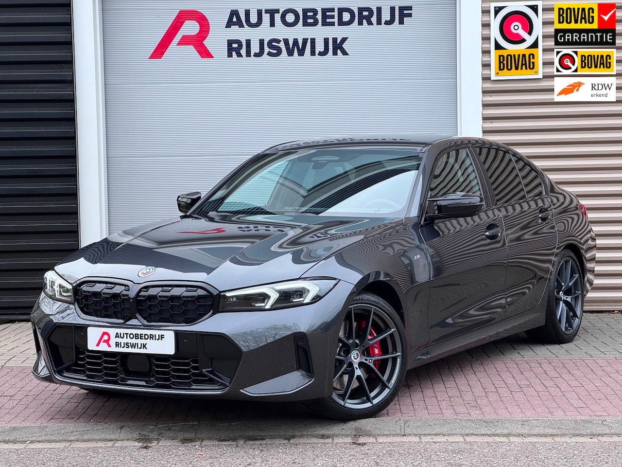 BMW 3-serie - M340i xDrive M seats/H&K/360/HuD - AutoWereld.nl