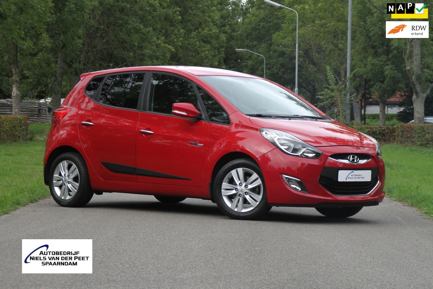 Hyundai ix20 - 1.4i i-Vision / Navigatie / Camera / Trekhaak / Climate control / Sportvelgen / Cruise con - AutoWereld.nl