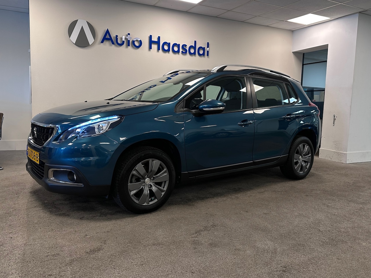 Peugeot 2008 - 1.2|PERFECTE STAAT|1E EIG|24.492km|NAP|ALLE OPTIES - AutoWereld.nl