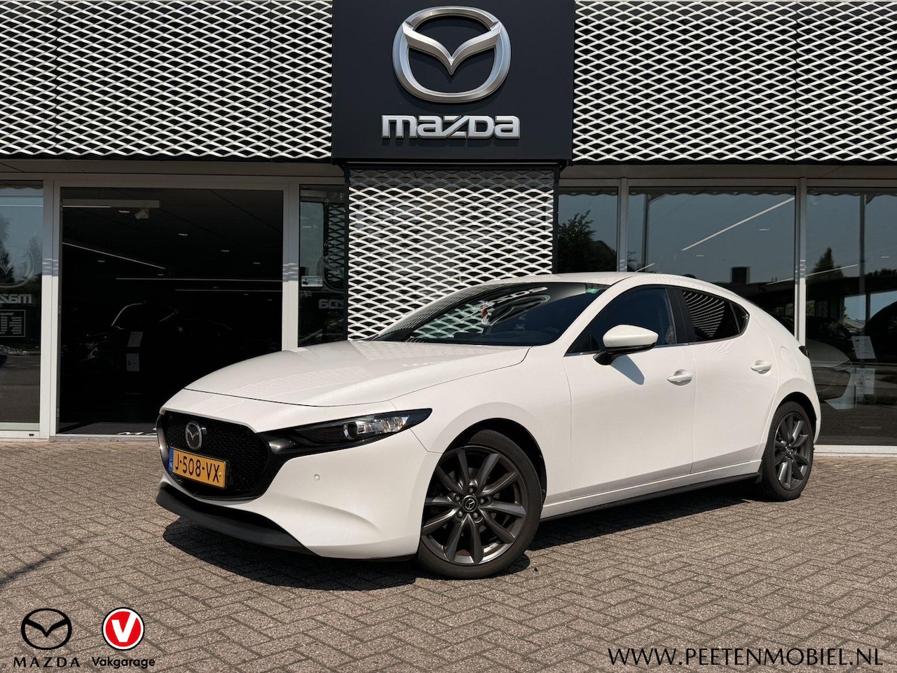 Mazda 3 - 2.0 e-SkyActiv-X M Hybrid 180 Comfort met Bose | Leer | Achteruitrij Camera | - AutoWereld.nl