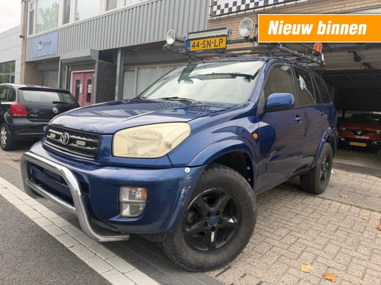 Toyota RAV4 - 2.0-16V VVT-i Sol AIRCO 4WD RIJDT GOED HANDEL PRICE - AutoWereld.nl