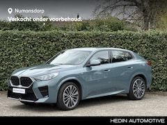 BMW X2 - sDrive20i | M-Sport | 20'' | Camera | Comfort Access | Stoelverw