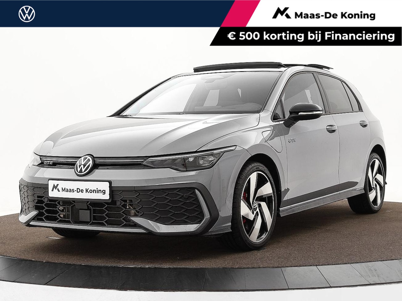 Volkswagen Golf - 1.5 eHybrid 272pk DSG GTE · Panoramadak · Camera · Matrix LED · Stuur- & Stoelverwarming · - AutoWereld.nl