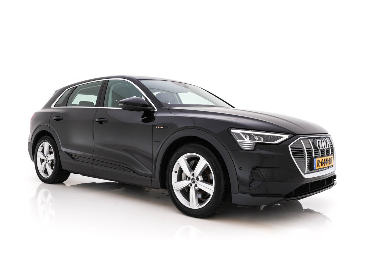 Audi e-tron - 55 Quattro Edition 95 kWh [3-Fase-11kW] {SoH-95%} (INCL-BTW) *HEATPUMP | FULL-LED | HEATED - AutoWereld.nl