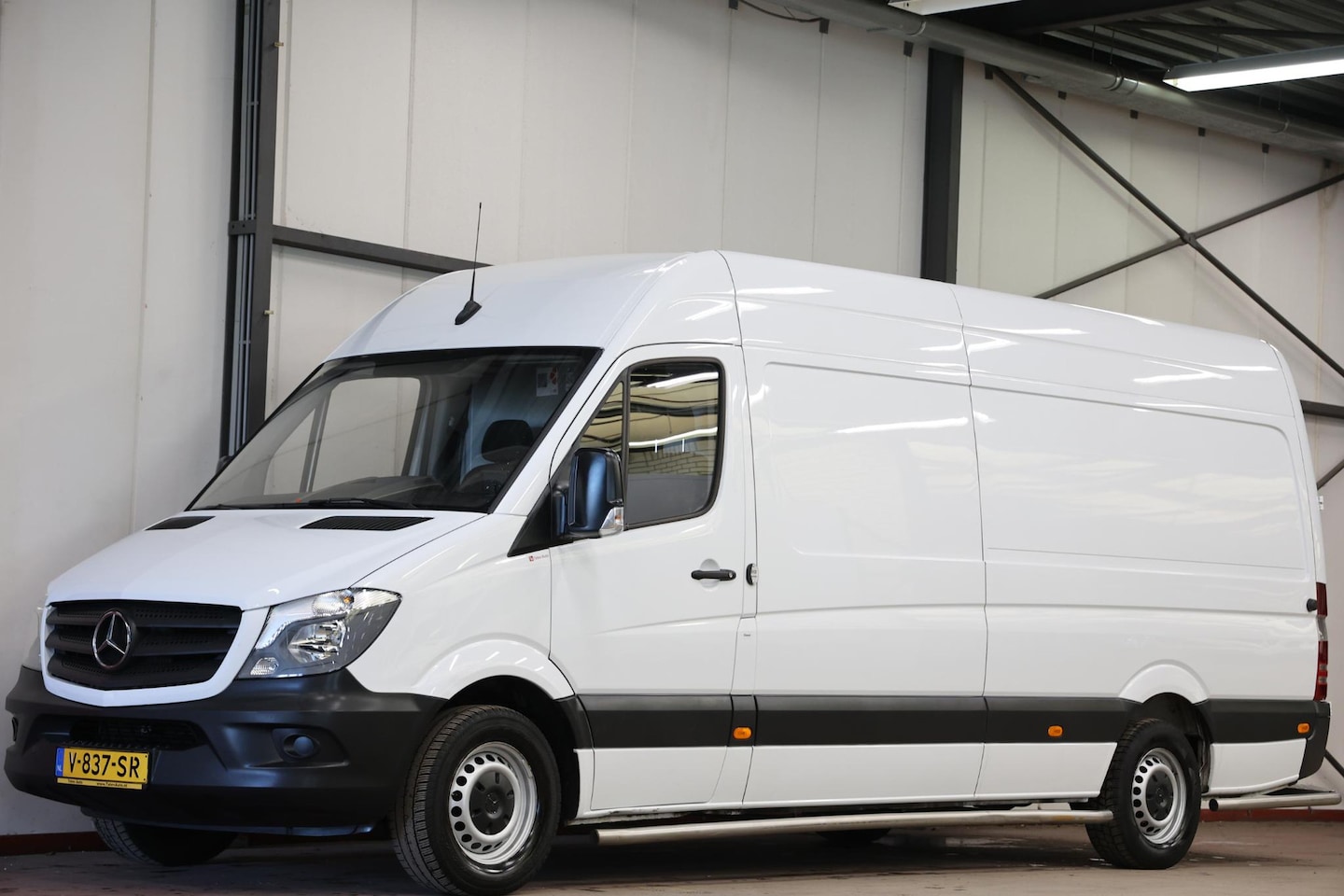 Mercedes-Benz Sprinter - 311 2.2 CDI AUTOMAAT L3H2 POST NL EURO 6 - AutoWereld.nl