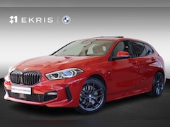 BMW 1-serie - 5-deurs 120i Innovation Pack | Comfort Pack | Travel Pack | Stuurwielrand Verwarmd | Panor