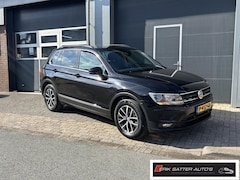 Volkswagen Tiguan - 1.5 TSI ACT Comfortline Business Afn trekhaak| PDC V+A| Stoelverwarming
