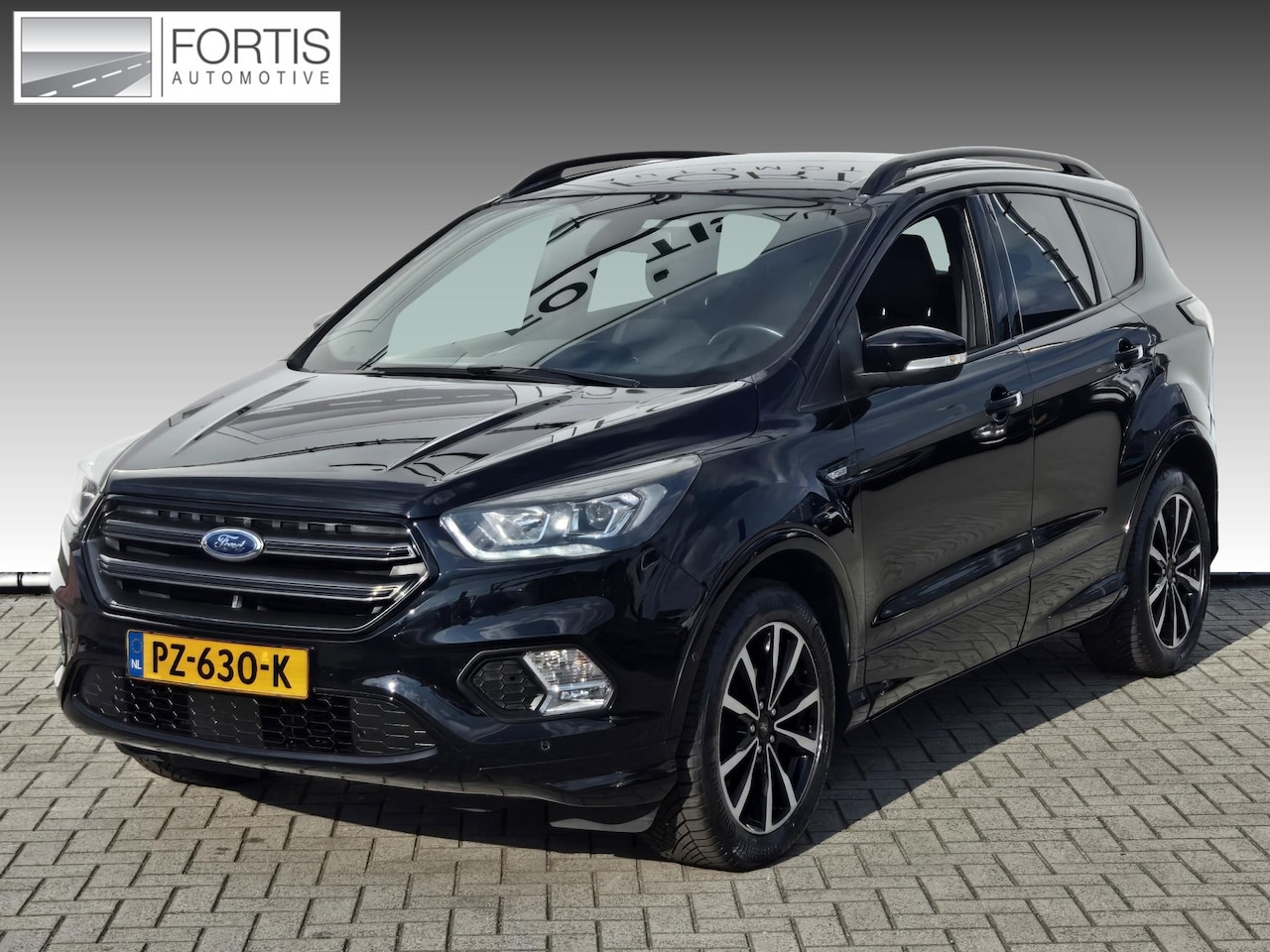 Ford Kuga - 1.5 EcoBoost ST Line NL-Auto| Trekhaak 1800Kg| Winter Pack| - AutoWereld.nl
