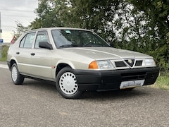 Alfa Romeo 33 - 33 1.3 ie l | NIEUWSTAAT 33 33 1.3 ie l