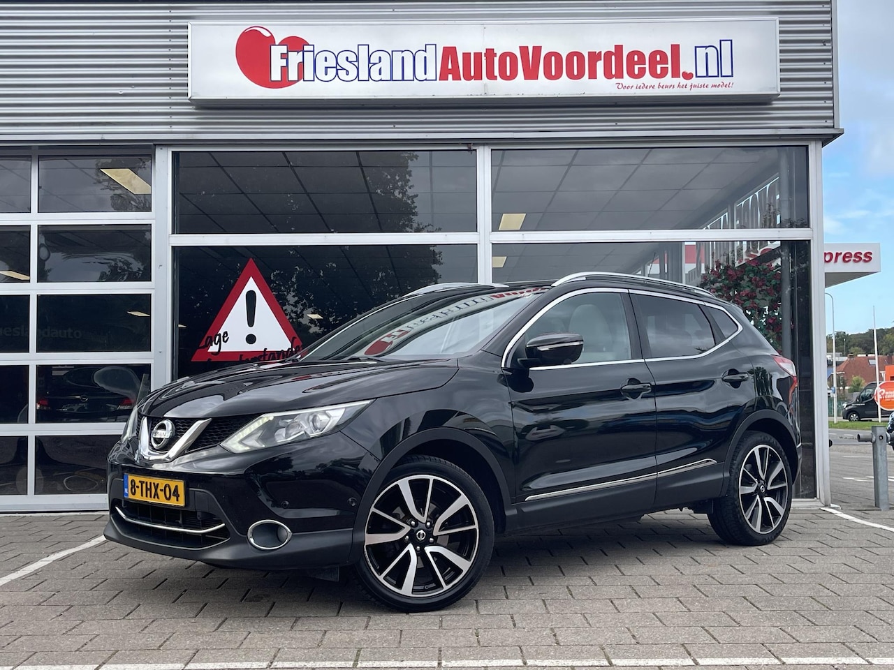 Nissan Qashqai - 1.2 Premier Limited Edition / 360 Camera / Pano / Half leder / Vol optie's / 2014 - AutoWereld.nl