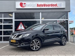 Nissan Qashqai - 1.2 Premier Limited Edition / 360 Camera / Pano / Half leder / Vol optie's / 2014