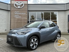 Toyota Aygo X - HYBRID 115 PLAY NIEUW & DIRECT LEVERBAAR APPLE/ANDROID CLIMA AD-CRUISE CAMERA 17" LM-VELGE