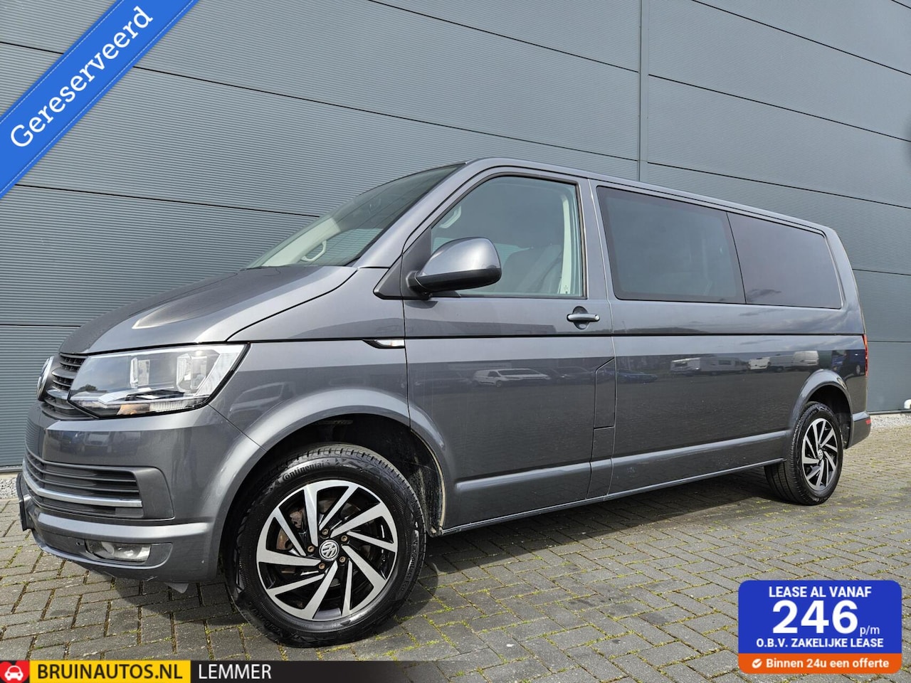 Volkswagen Transporter - 2.0 TDI L2H1 DC LM Airco Cruise Euro6 - AutoWereld.nl