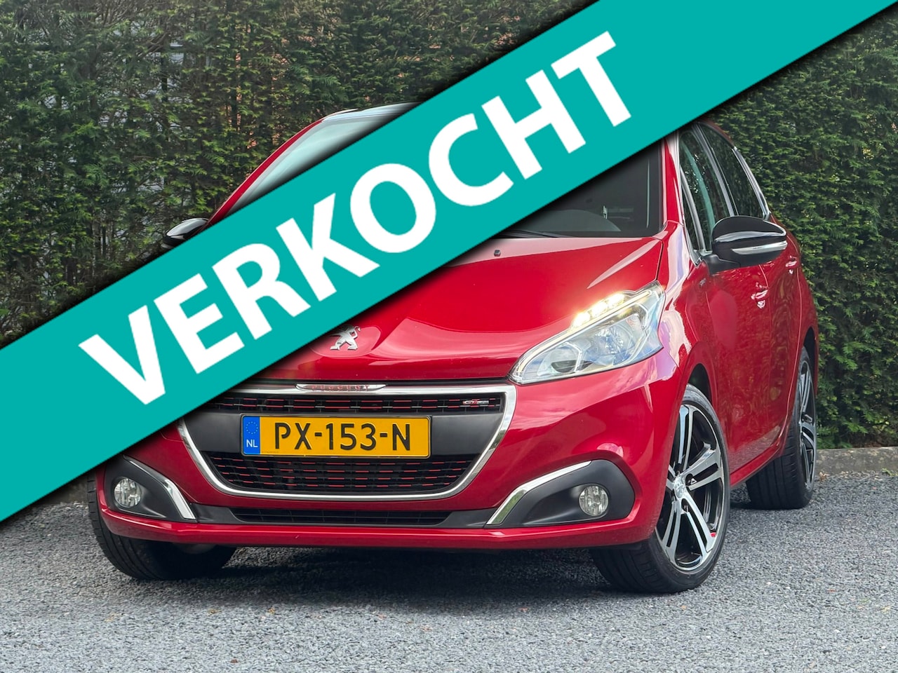 Peugeot 208 - 1.2 110 Pk Première | PDC | CRUISE | GLAZENDK - AutoWereld.nl